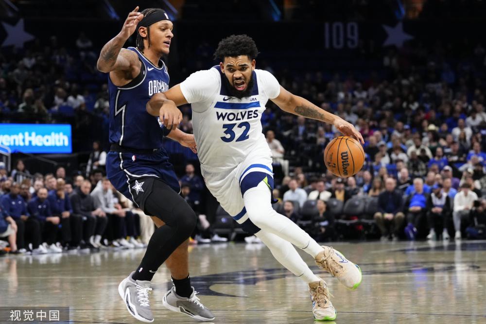 队并表现出 队并表现出