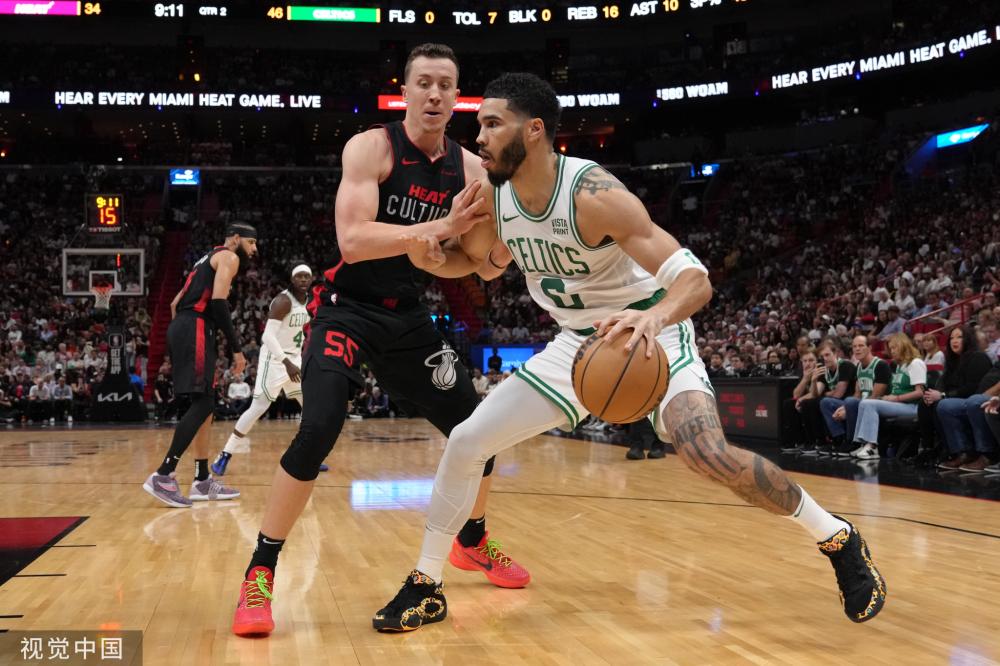 多年来刻苦 多年来刻苦