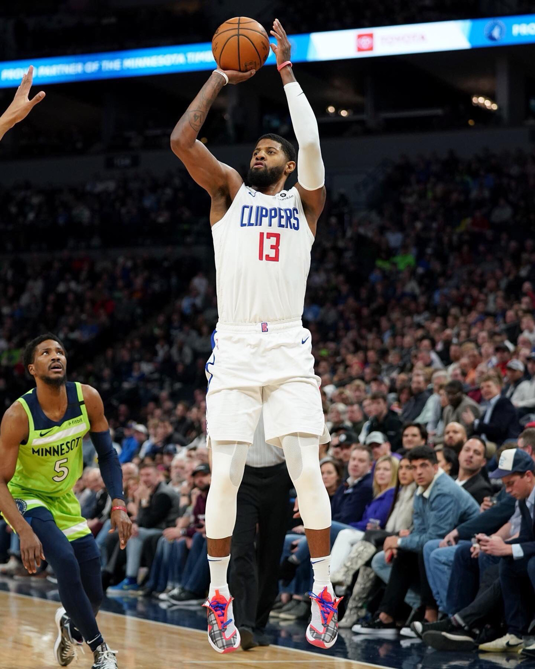 而次回合回 而次回合回